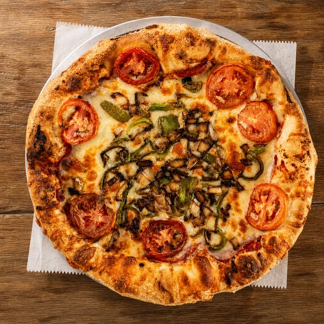 Pizza Acropolis Deluxe.
